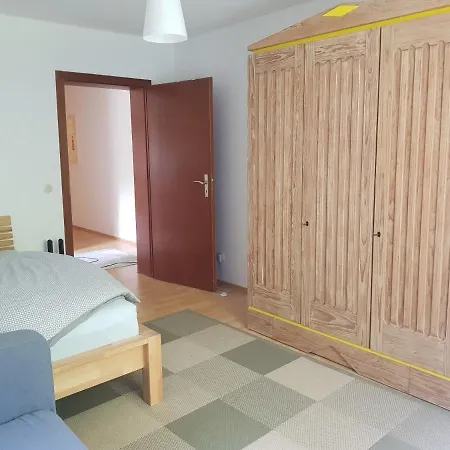 Апартаменты Hueschelrath Gemuetlich